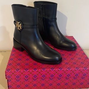 Tory Burch Miller 45MM Bootie-Black size 8 1/2